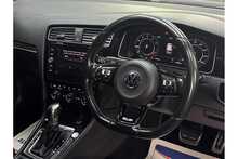 Volkswagen Golf TSI R 