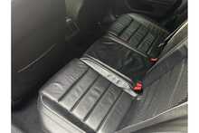 Volkswagen Golf TSI R 