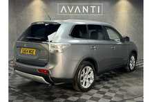 Mitsubishi Outlander DI-D GX4 