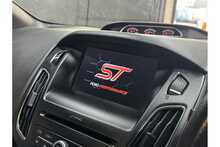 Ford Focus T EcoBoost ST-3 