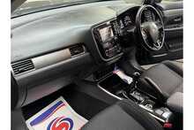 Mitsubishi Outlander DI-D 3 