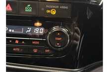 Mitsubishi Outlander DI-D 3 