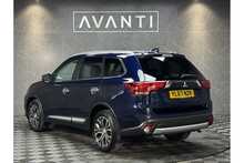 Mitsubishi Outlander DI-D 3 