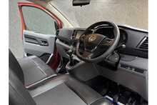 Vauxhall Vivaro Turbo D 3100 Elite 