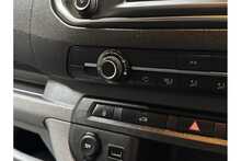 Vauxhall Vivaro Turbo D 3100 Elite 