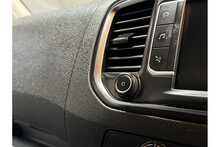 Vauxhall Vivaro Turbo D 3100 Elite 