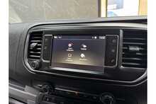 Vauxhall Vivaro Turbo D 2700 Sportive 