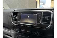 Vauxhall Vivaro Turbo D 2700 Sportive 