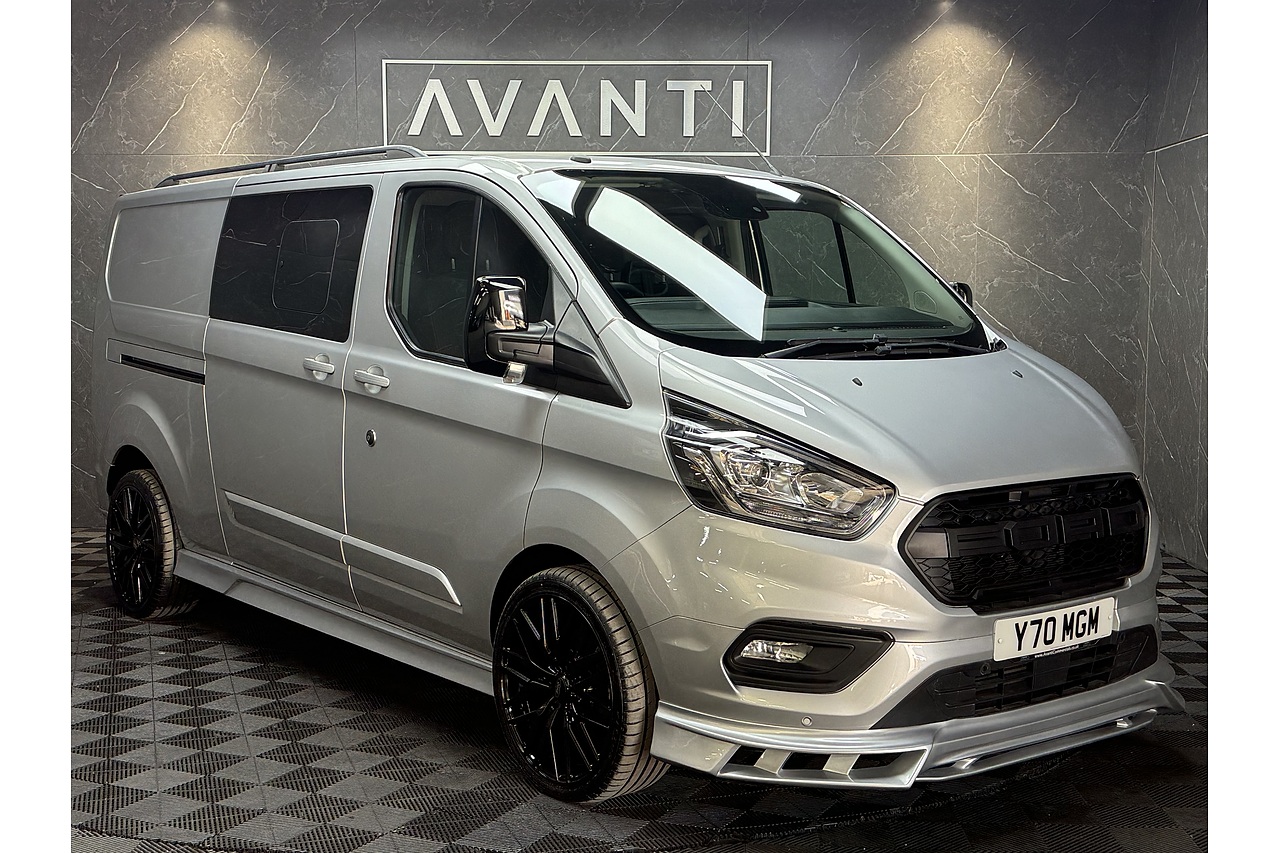 Ford 2.0 320 EcoBlue Limited Crew Van Double Cab 5dr Diesel Manual L2 H1 Euro 6 (6 Seat) (170 ps)
