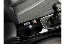 Peugeot 208 PureTech GT 