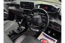 Peugeot 208 PureTech GT 