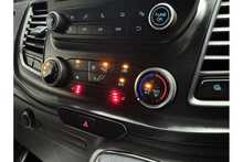 Ford Transit Custom 340 EcoBlue Leader 