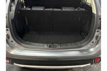 Mitsubishi Outlander DI-D 4 