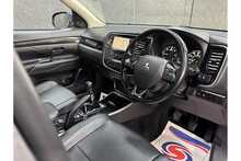 Mitsubishi Outlander DI-D 4 