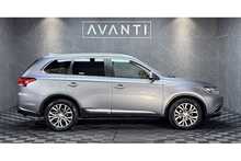 Mitsubishi Outlander DI-D 4 