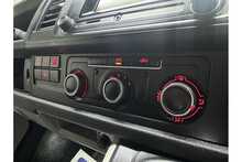 Volkswagen Transporter BiTDI T30 BlueMotion Tech Highline 