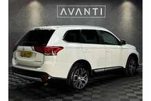 Mitsubishi Outlander DI-D GX4 