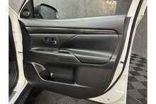 Mitsubishi Outlander DI-D GX4 