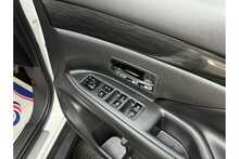 Mitsubishi Outlander DI-D GX4 