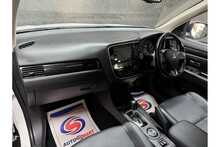 Mitsubishi Outlander DI-D GX4 