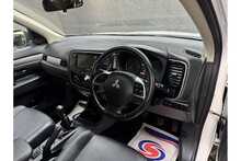 Mitsubishi Outlander DI-D GX4 