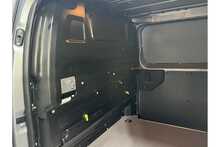 Vauxhall Vivaro Turbo D 3100 Sportive 