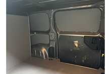 Vauxhall Vivaro Turbo D 3100 Sportive 