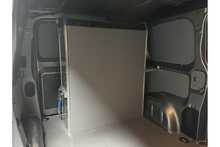 Vauxhall Vivaro Turbo D 3100 Sportive 