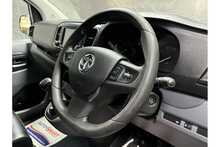 Vauxhall Vivaro Turbo D 3100 Sportive 