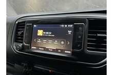 Vauxhall Vivaro Turbo D 3100 Sportive 