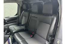 Vauxhall Vivaro Turbo D 3100 Sportive 