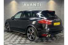 Porsche Cayenne T V8 