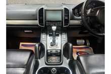 Porsche Cayenne T V8 