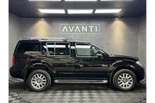 Nissan Pathfinder dCi Tekna 