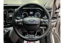 Ford Transit Custom 320 EcoBlue Limited 