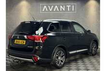 Mitsubishi Outlander DI-D GX4 