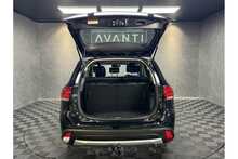 Mitsubishi Outlander DI-D GX4 