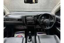 Mitsubishi Outlander DI-D GX4 