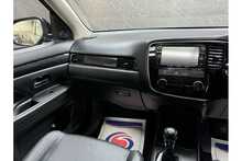 Mitsubishi Outlander DI-D GX4 