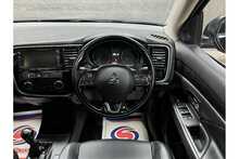 Mitsubishi Outlander DI-D GX4 