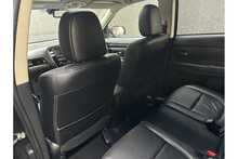 Mitsubishi Outlander DI-D GX4 