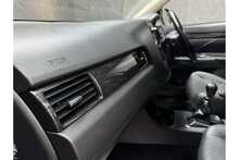 Mitsubishi Outlander DI-D GX4 
