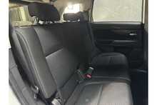 Mitsubishi Outlander DI-D 3 