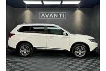 Mitsubishi Outlander DI-D 3 