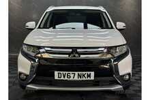 Mitsubishi Outlander DI-D 3 