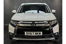 Mitsubishi Outlander DI-D 3 