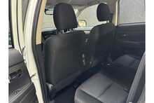 Mitsubishi Outlander DI-D 3 