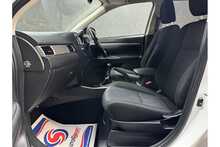 Mitsubishi Outlander DI-D 3 