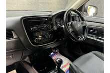 Mitsubishi Outlander DI-D 3 