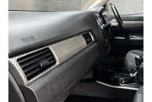 Mitsubishi Outlander DI-D 3 